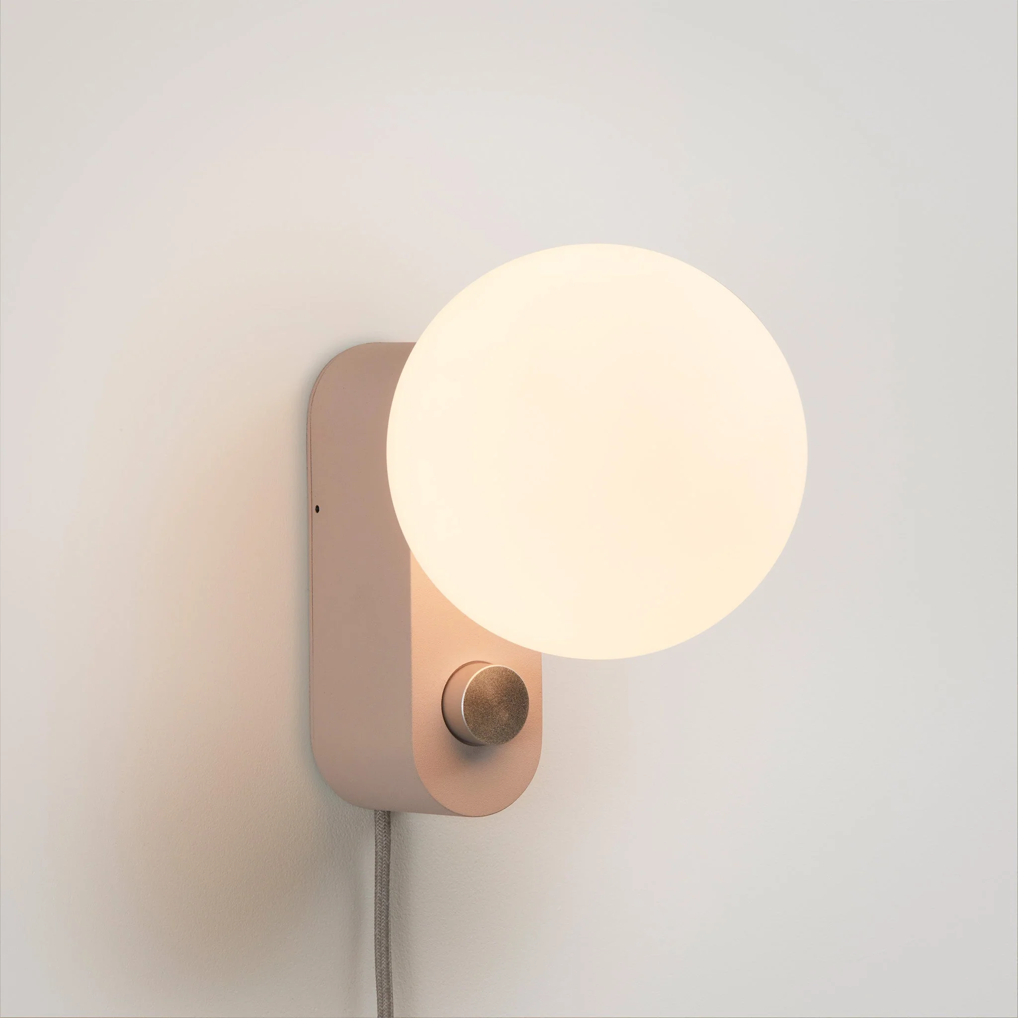 Alumina Lamp in Blossom - Image 6