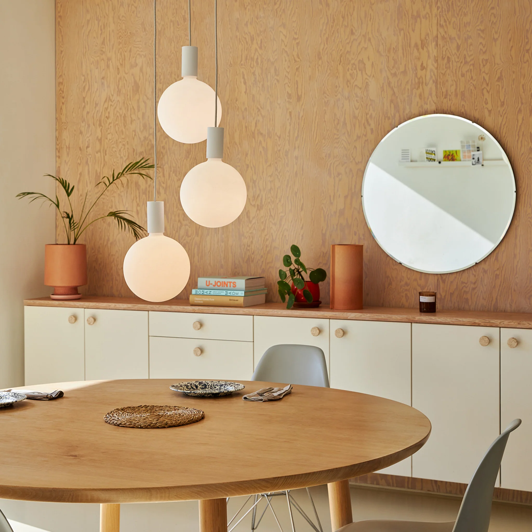 Alumina Triple Pendant - Image 5