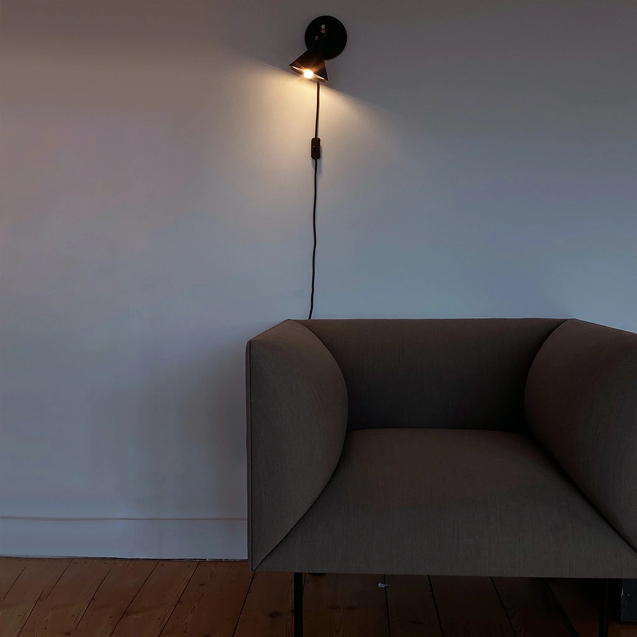 G9 LED Bulb - Image 3