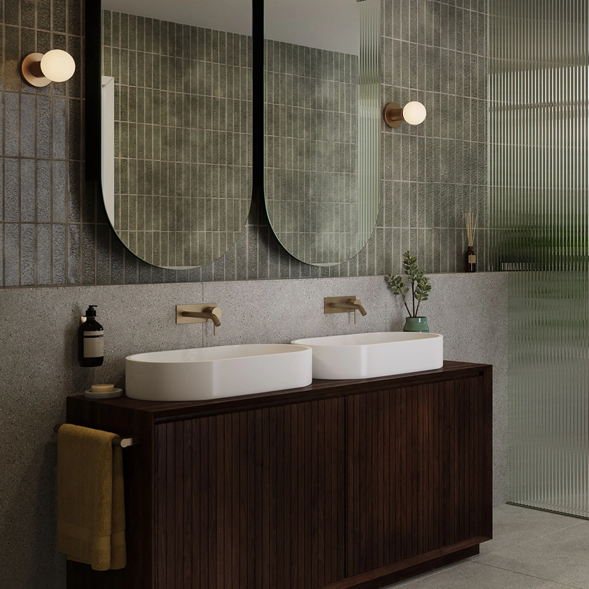 Lochan Wall Light in Brass - Image 4