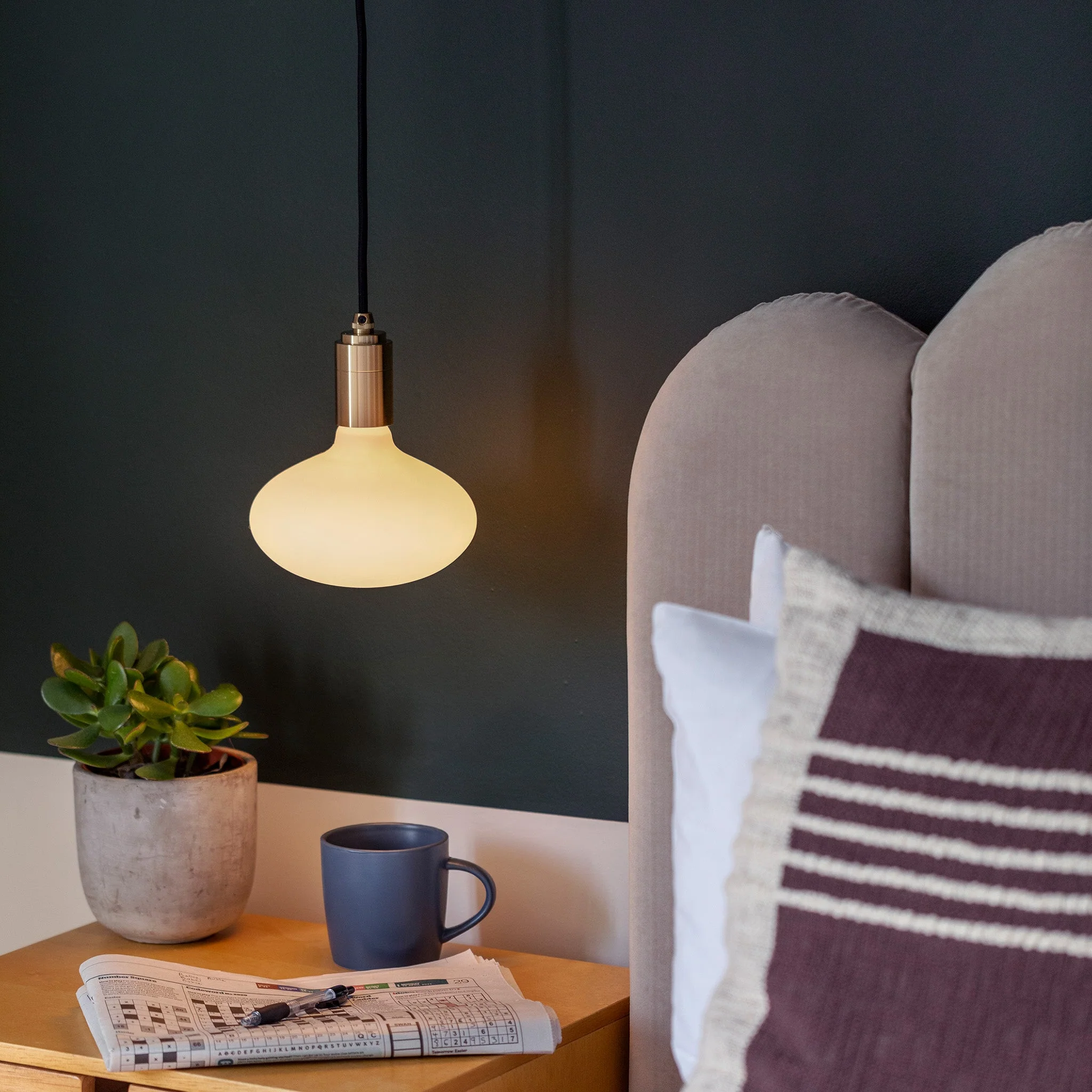 Oval Plug-In Pendant in Brass - Image 3