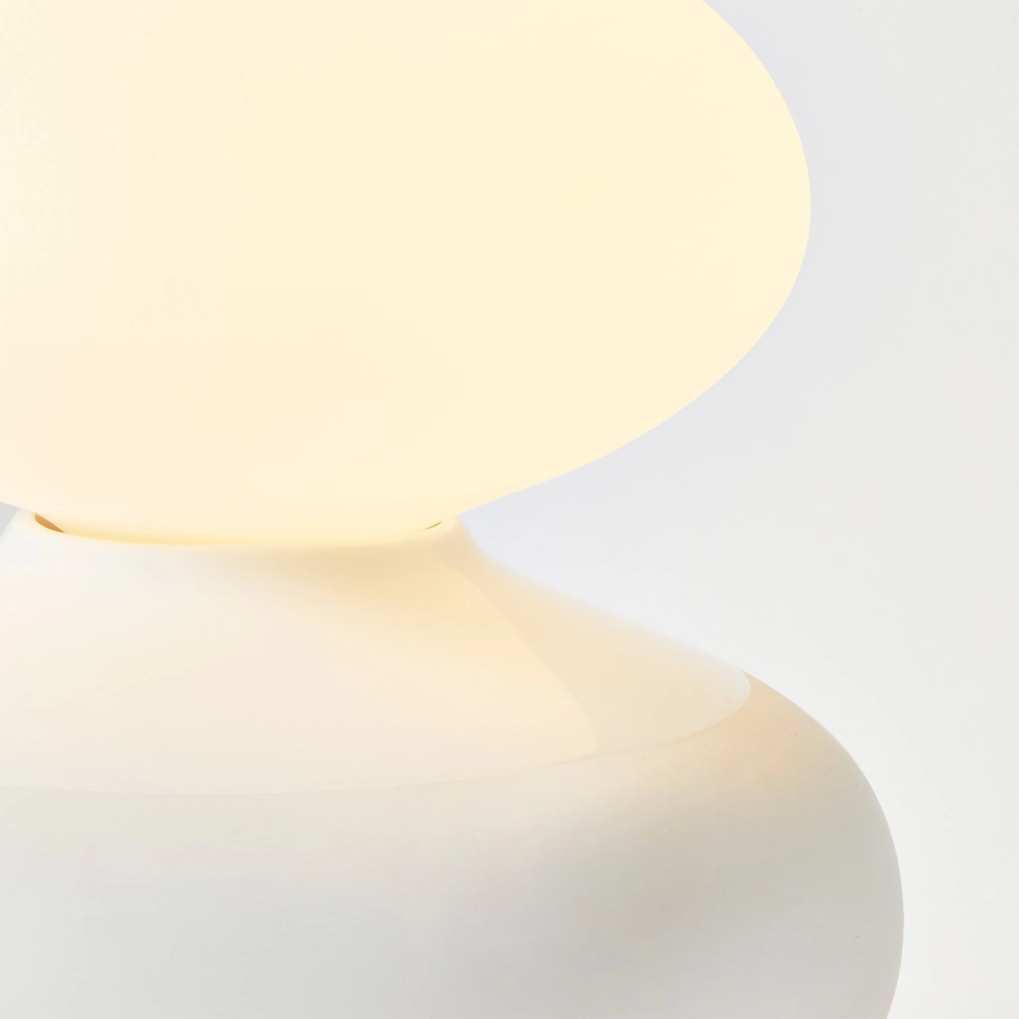 Reflection Oval Table Lamp - Image 6