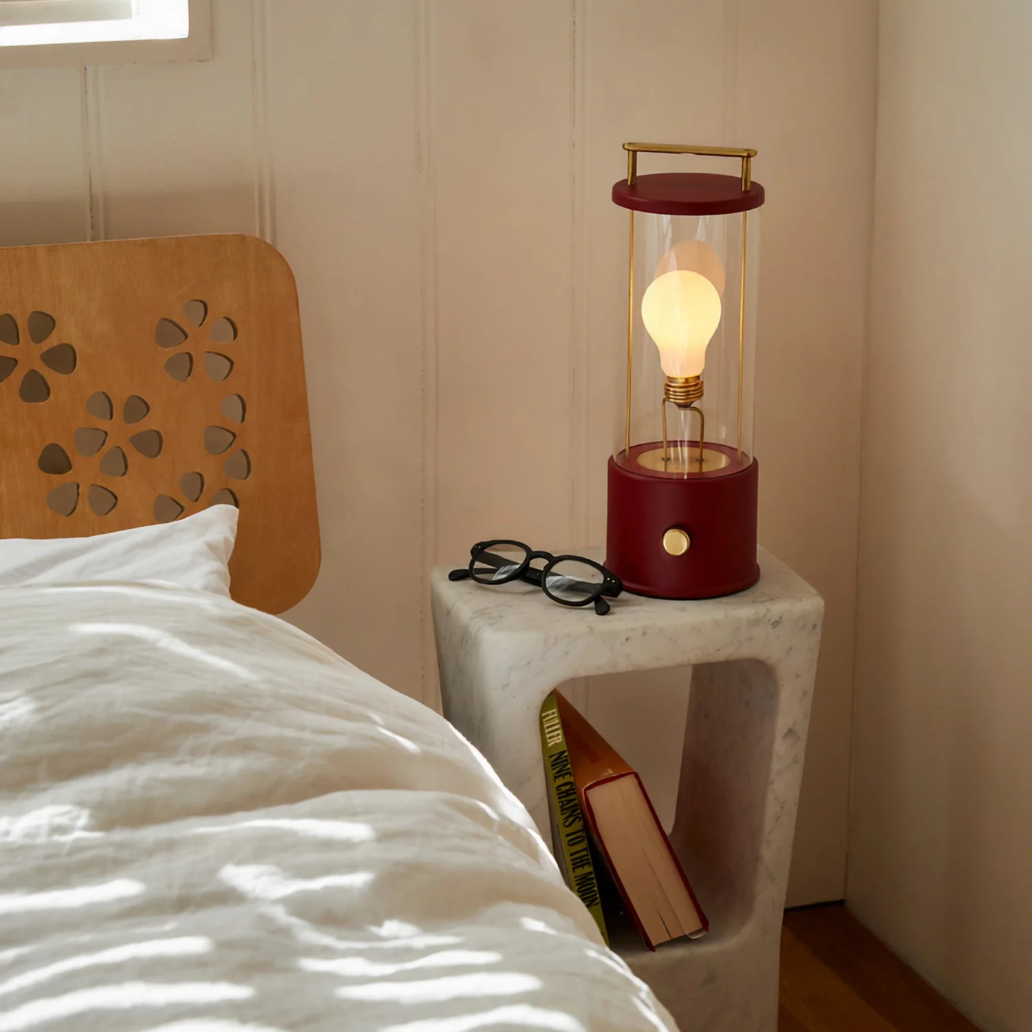 The Muse 2.0 Portable Lamp in Pomona Red - Image 3