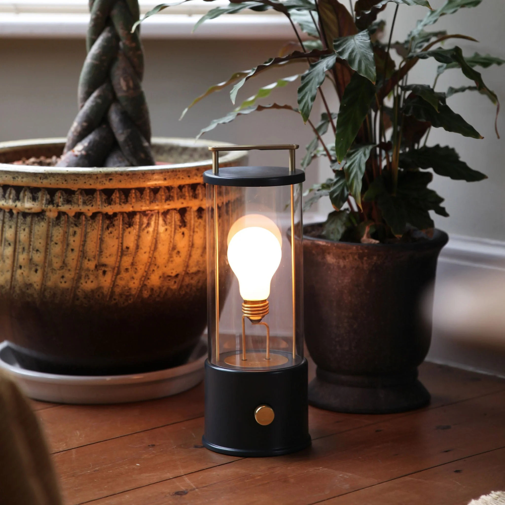 The Muse 1.0 Portable Lamp in Hackles Black - Set of 2 - Image 5