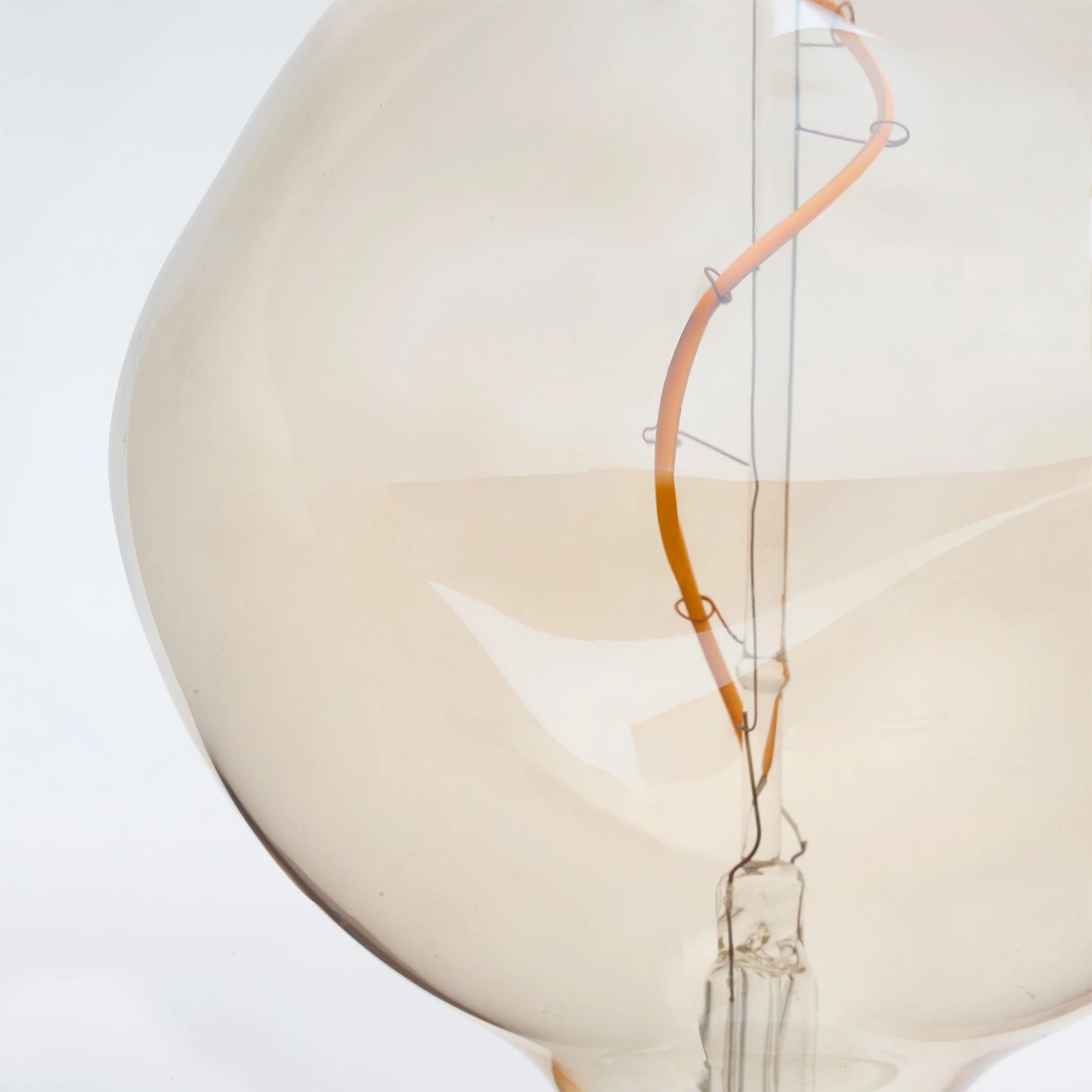 Voronoi I E27 LED Bulb - Image 7