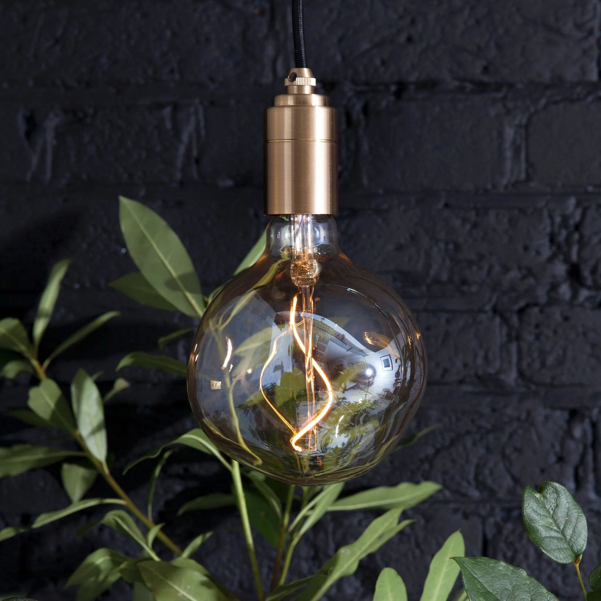 Voronoi I Plug-In Pendant in Graphite - Image 3