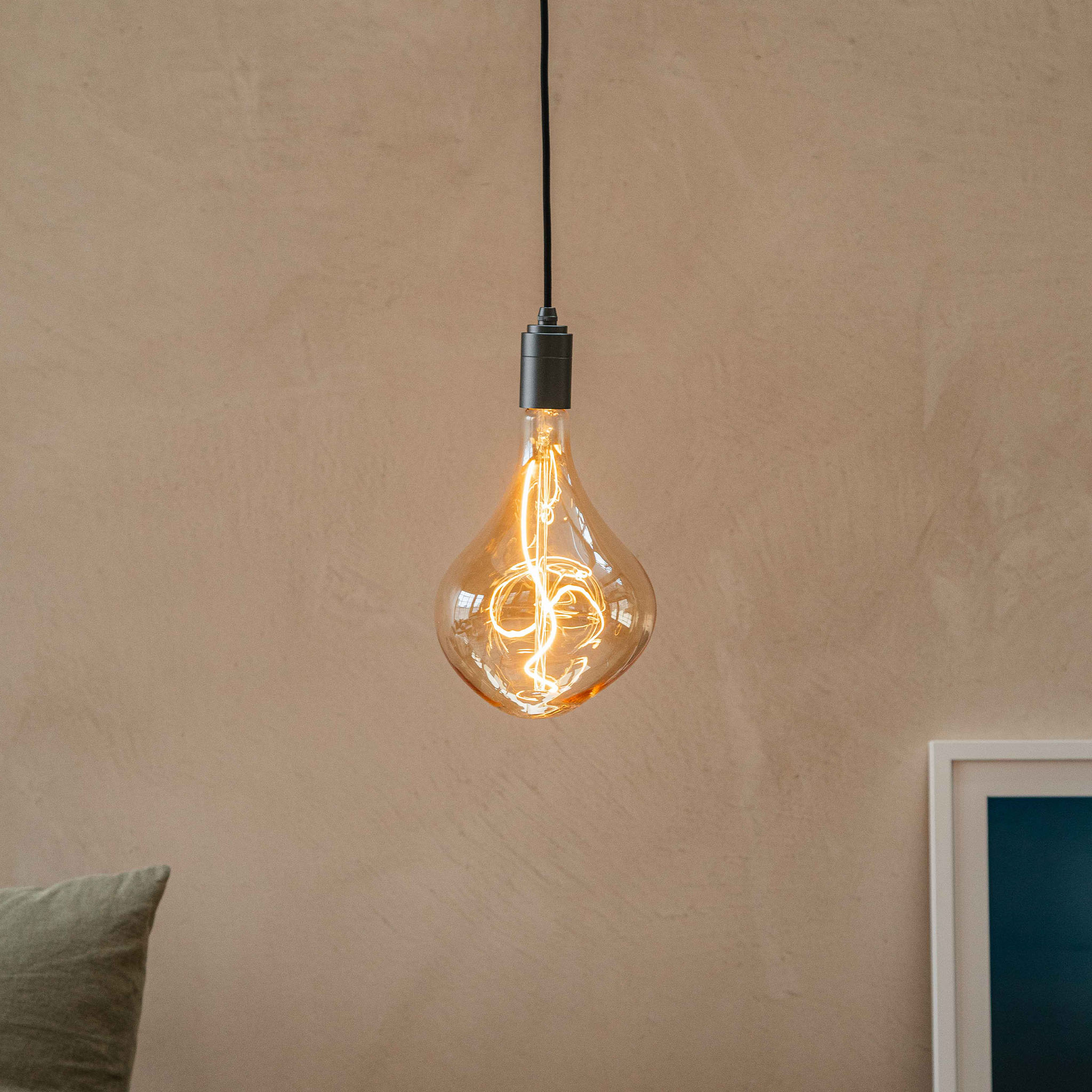 Voronoi II Pendant Light in Graphite - Image 3